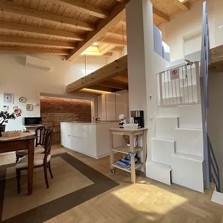 La Piccola Casa Al - Intera Casa Con 3 E 2 Box Holiday home