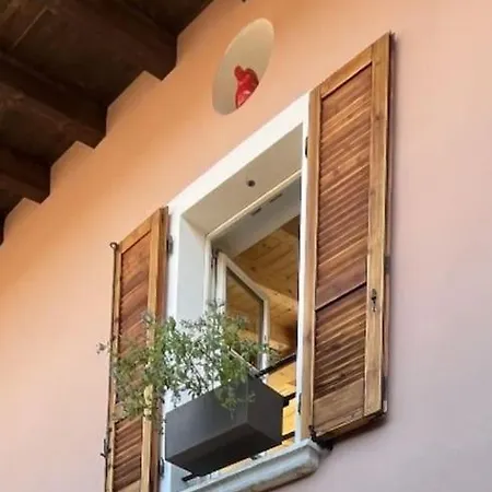 La Piccola Casa Al - Intera Casa Con 3 E 2 Box